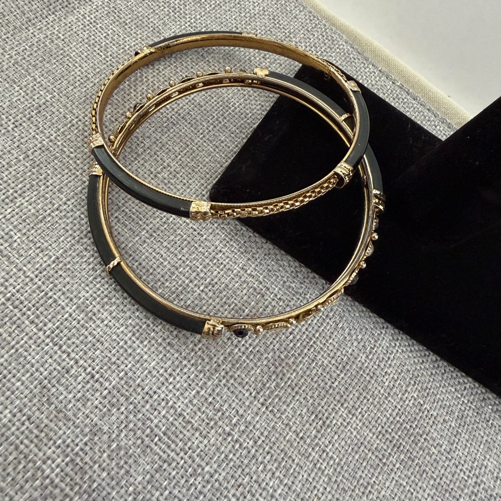 Gold Tone & Black Enamel Bangle Bracelets Set | Textured Stackable Bangles - Picture 5 of 5